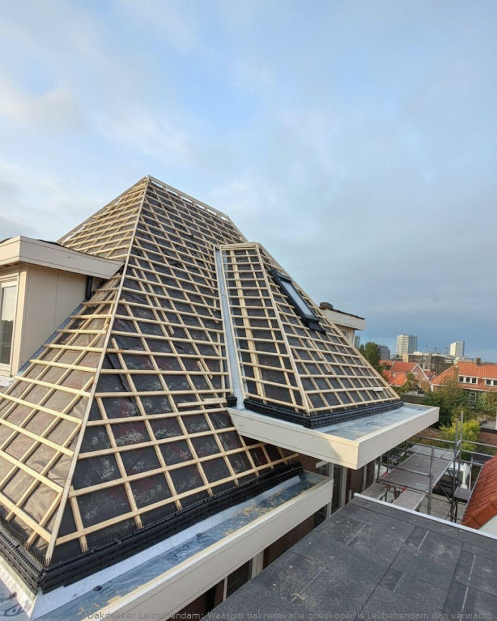 Waarom Dakrenovatie Goedkoper Is Leidschendam